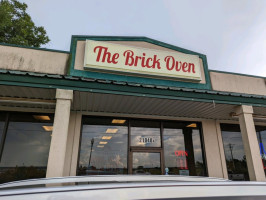 The Brick Oven outside
