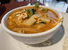 Hot Basil Thai Cuisine food