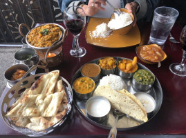 Jyoti Indian Cuisine food