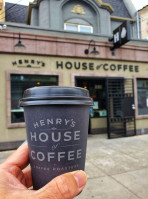 Henry's House Of Coffee food