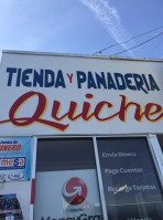 Tienda Panaderia El Quiche outside