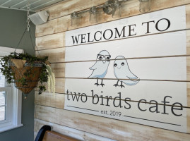 Two Birds Cafe outside
