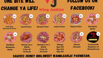 Wing Junkiez food