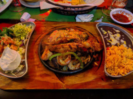 Papis Mexican Cuisine food