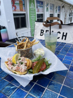 Anglins Beach Cafe food