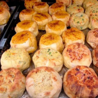 Yonah Schimmel's Knish Bakery food