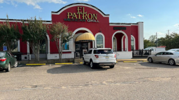 El Patron Mexican Grill Pratville outside