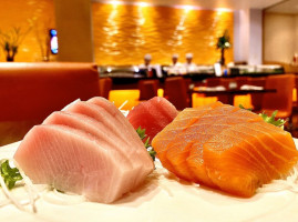 Kumo Sushi food