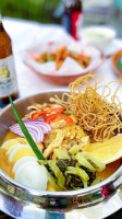 Lotus Thai Bistro food