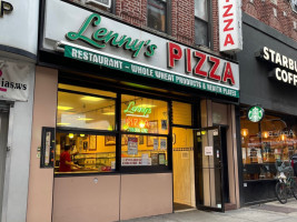 Lenny’s Pizza  food