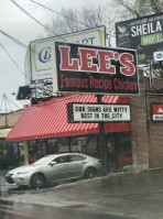 Lee's Famous Recipe Country Chicken outside