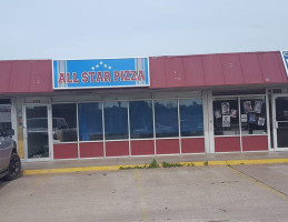 All Star Pizza outside