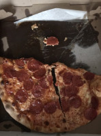 Tony's Pizza food