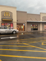 Mcdonald's outside