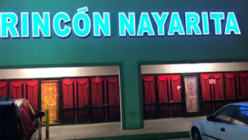 Latino El Rincón Nayarita outside