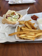 Maro's Gyro food