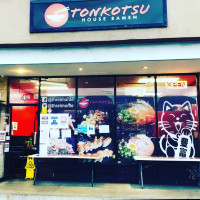 Tonkotsu House Ramen food