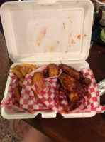 Mack's Wings food