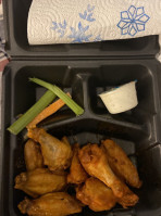 Voodoo Wing Company food