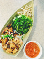 Phở Nguyễn Huệ food
