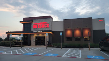 Outback Steakhouse Euless outside