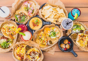 Torchy's Tacos food