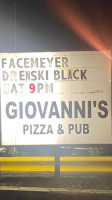Giovannis Pizza Pub food