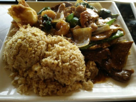 Wong's Asian Cuisine inside