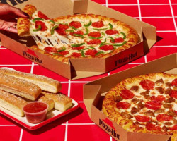 Pizza Hut food