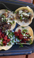 Ricos Tacos Lupe food