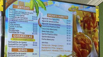 Taqueria Cancun food