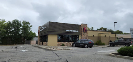 Taco Bell outside