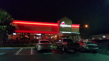 Applebee's Grill And Spring Hill Fl outside