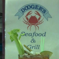 Doogers Seafood Grill food