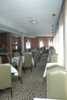 Nuovo Restaurant inside