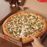 Pizza Hut food