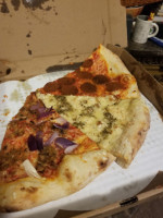 Screamer's Pizzeria Greenpoint food