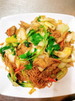 Saigon Noodles food