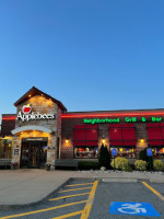 Applebee's Neighborhood Grill outside