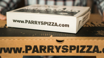 Parry's Sliceria Taps food