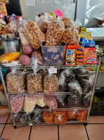 El Pueblo Market Panaderia food