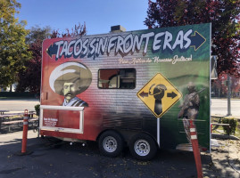 Tacos Sin Fronteras food