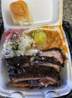 Kaiser's Twisted Bbq food