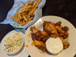 Dulanys Pub And Grille food
