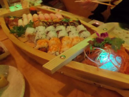 Sushi Tokoro food