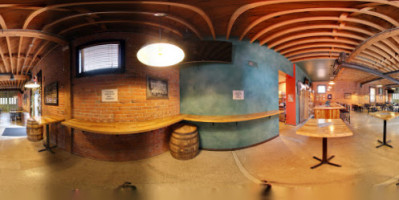 The Mitten Brewing Company inside
