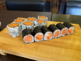 Amano Sushi inside