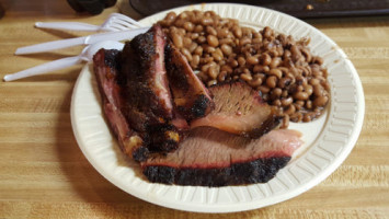 Outlaw's B Que food