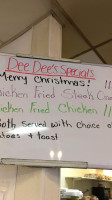 Dee Dee's Cafe food