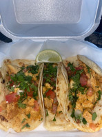 Arrieros Taqueria And Grill food
